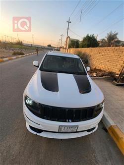 جیپ گراند شیرۆکی